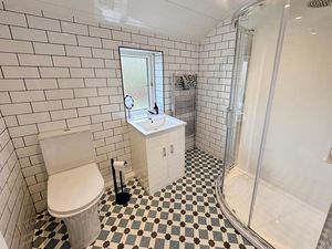 Photo 11- click for photo gallery